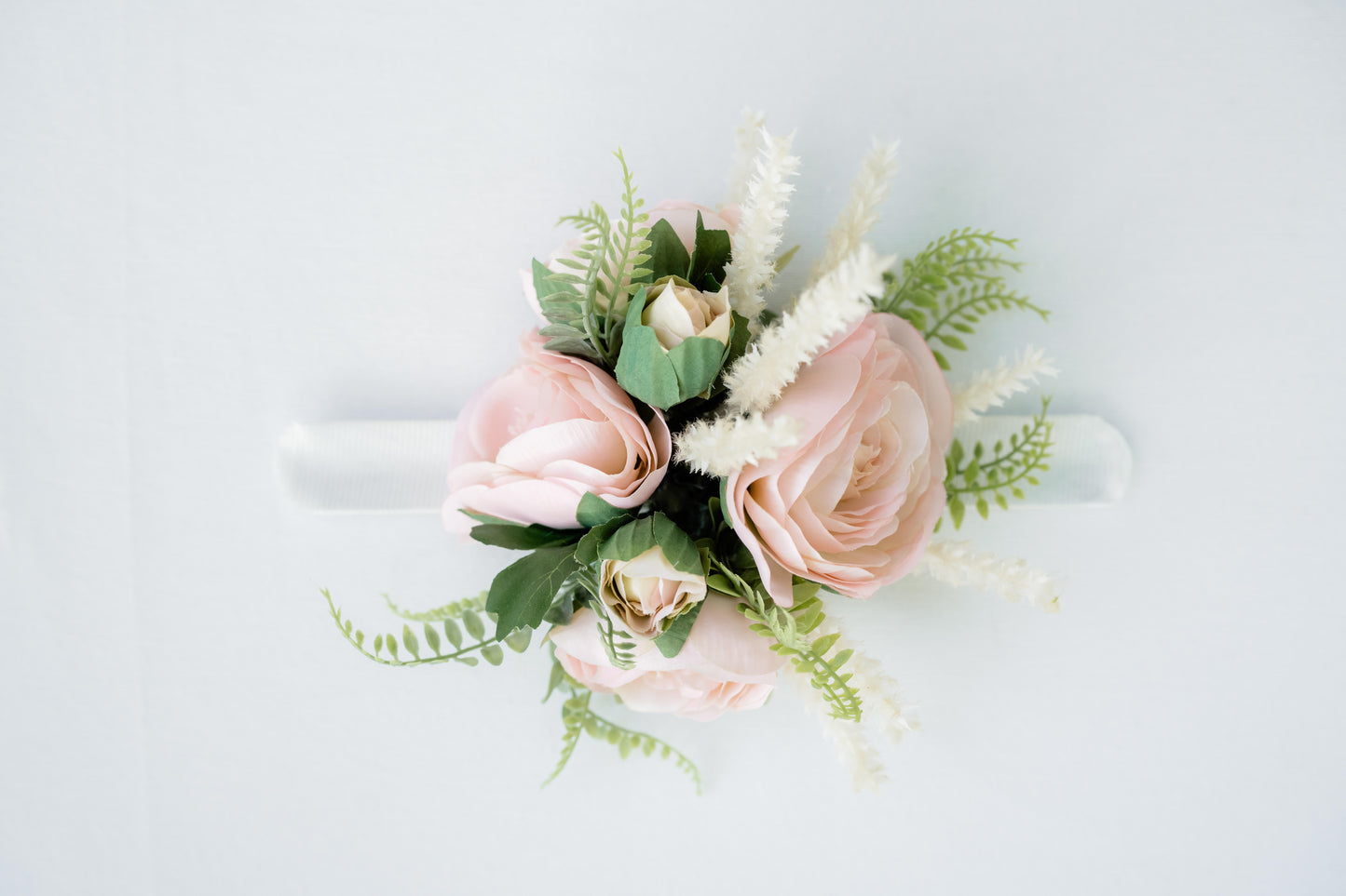 Astrid - Corsage / Wristlet