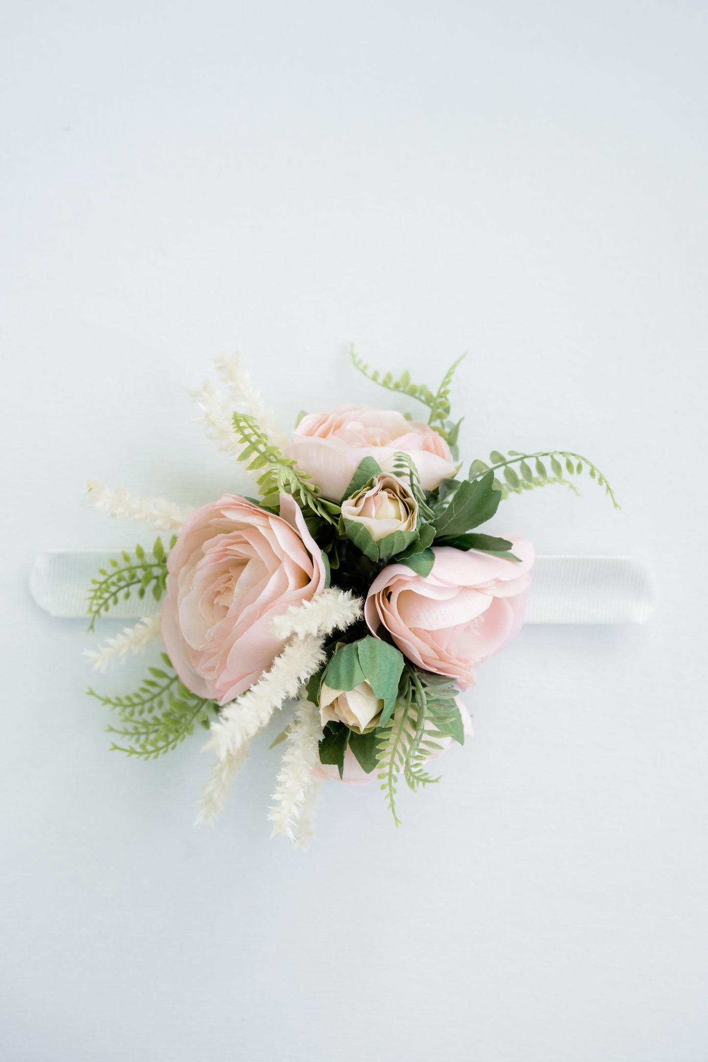 Astrid - Corsage / Wristlet