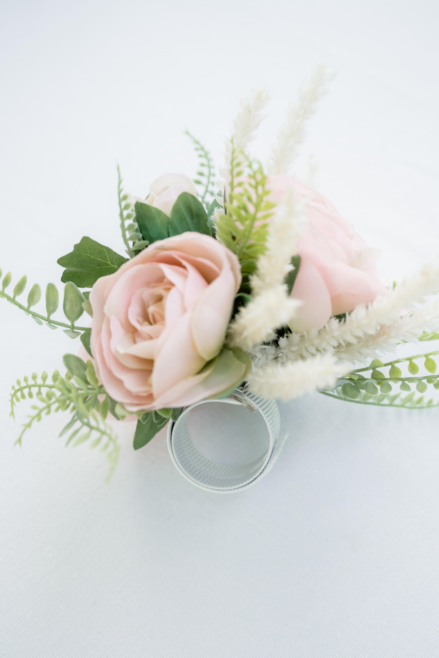 Astrid - Corsage / Wristlet