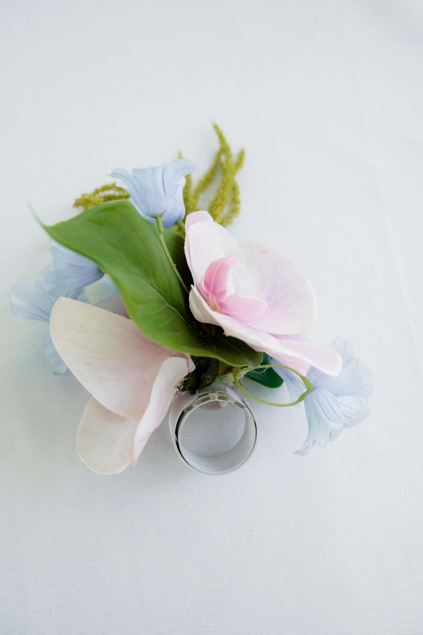 Leilani - Corsage / Wristlet