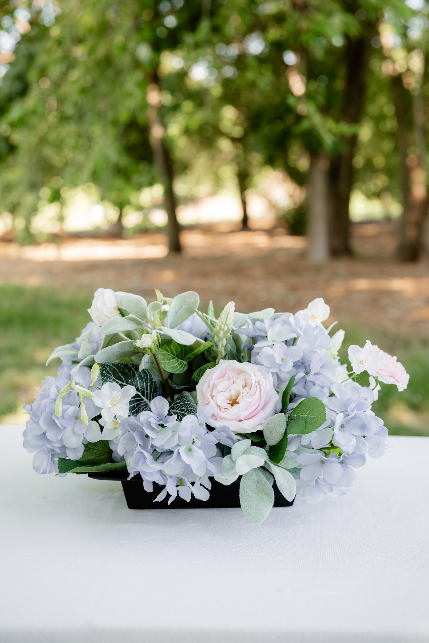 Adelaide Centerpiece